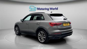 Audi Q3 TFSI S LINE BLACK EDITION