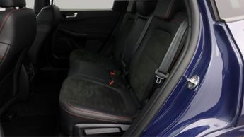 Ford Kuga ST-LINE EDITION