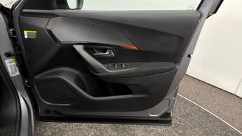 Peugeot E-2008 ACTIVE PREMIUM PLUS