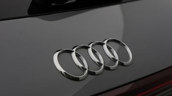 Audi Q4 e-tron SPORT