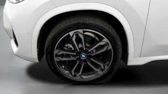 BMW iX1 XDRIVE 30 M SPORT