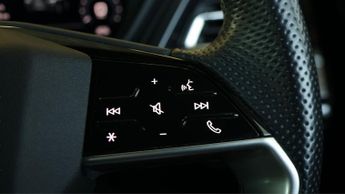 Audi Q4 e-tron S LINE