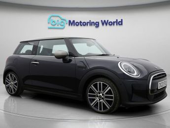 MINI Hatch COOPER EXCLUSIVE