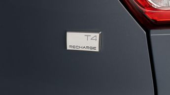 Volvo XC40 RECHARGE T4 PLUS
