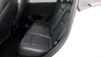 Tesla Model Y BASE