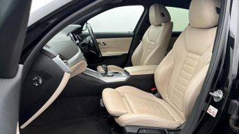 BMW 3 Series 320I M SPORT