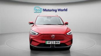 MG MG ZS TROPHY CONNECT
