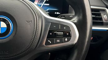 BMW i4 EDRIVE40 M SPORT