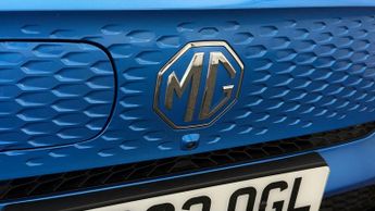 MG MG ZS TROPHY CONNECT