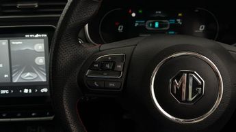 MG MG ZS TROPHY CONNECT