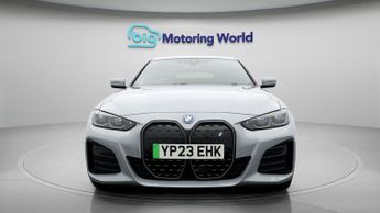 BMW i4 EDRIVE40 M SPORT