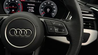 Audi A4 TFSI S LINE