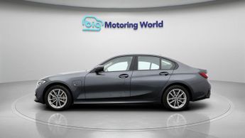 BMW 3 Series 330E XDRIVE SE PRO