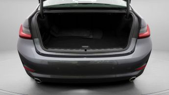 BMW 3 Series 330E XDRIVE SE PRO