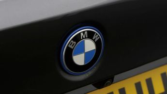 BMW 3 Series 330E XDRIVE SE PRO
