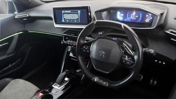 Peugeot E-2008 GT