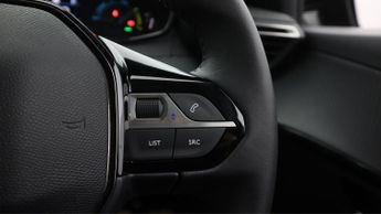 Peugeot E-208 ACTIVE PREMIUM PLUS