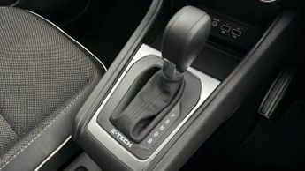 Renault Captur TECHNO E-TECH