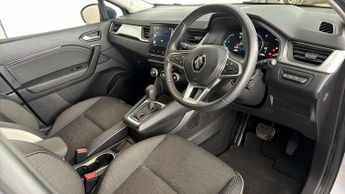 Renault Captur TECHNO E-TECH