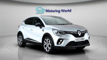 Renault Captur TECHNO E-TECH