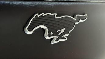 Ford Mustang Mach-E BASE