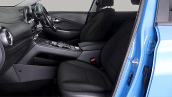 Hyundai KONA PREMIUM