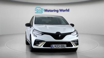 Renault Clio E-TECH ENGINEERED