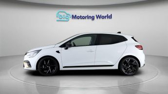 Renault Clio E-TECH ENGINEERED