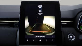 Renault Clio E-TECH ENGINEERED