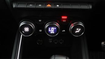 Renault Clio E-TECH ENGINEERED