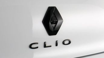 Renault Clio E-TECH ENGINEERED