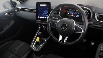 Renault Clio E-TECH ENGINEERED