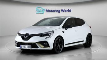 Renault Clio E-TECH ENGINEERED