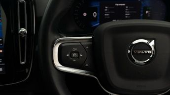 Volvo XC40 RECHARGE PLUS