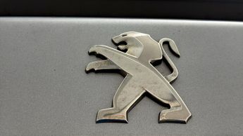 Peugeot 2008 PURETECH S/S ALLURE PREMIUM PLUS