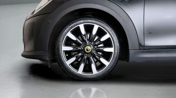MINI Electric Hatch COOPER S LEVEL 3