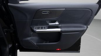 Mercedes-Benz GLA GLA 250 E AMG LINE