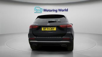 Mercedes-Benz GLA GLA 250 E AMG LINE