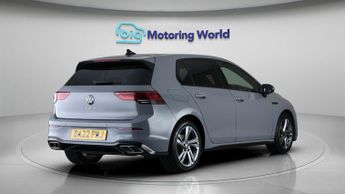 Volkswagen Golf R-LINE TDI DSG