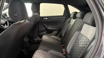 Volkswagen Taigo R-LINE TSI DSG