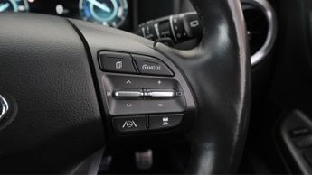 Hyundai KONA PREMIUM