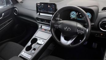 Hyundai KONA PREMIUM