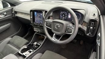 Volvo XC40 RECHARGE T4 PLUS