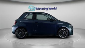 Fiat 500e C LA PRIMA