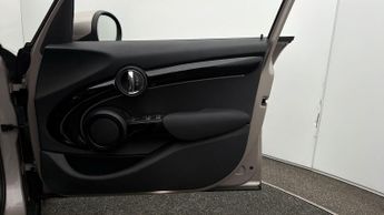MINI Hatch COOPER CLASSIC