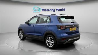 Volkswagen T-Cross SE TSI DSG