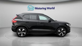 Volvo XC40 RECHARGE T4 R-DESIGN