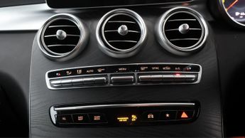 Mercedes-Benz GLC GLC 300 D 4MATIC AMG LINE PREMIUM PLUS