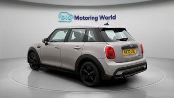 MINI Hatch COOPER CLASSIC