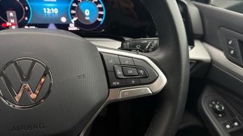 Volkswagen Golf LIFE TDI DSG